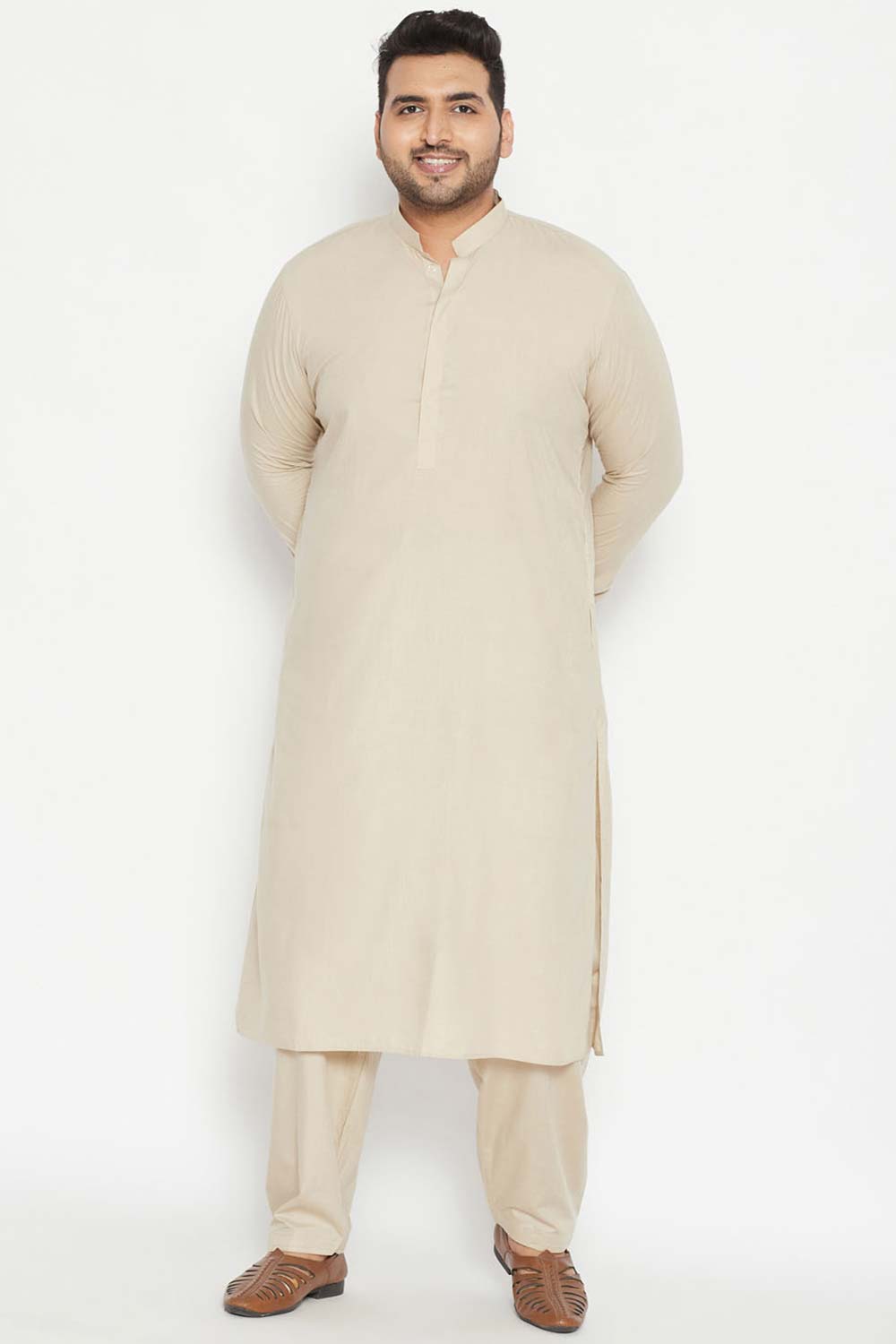 Buy Men's Cotton Blend Solid Kurta Set in Green - Front