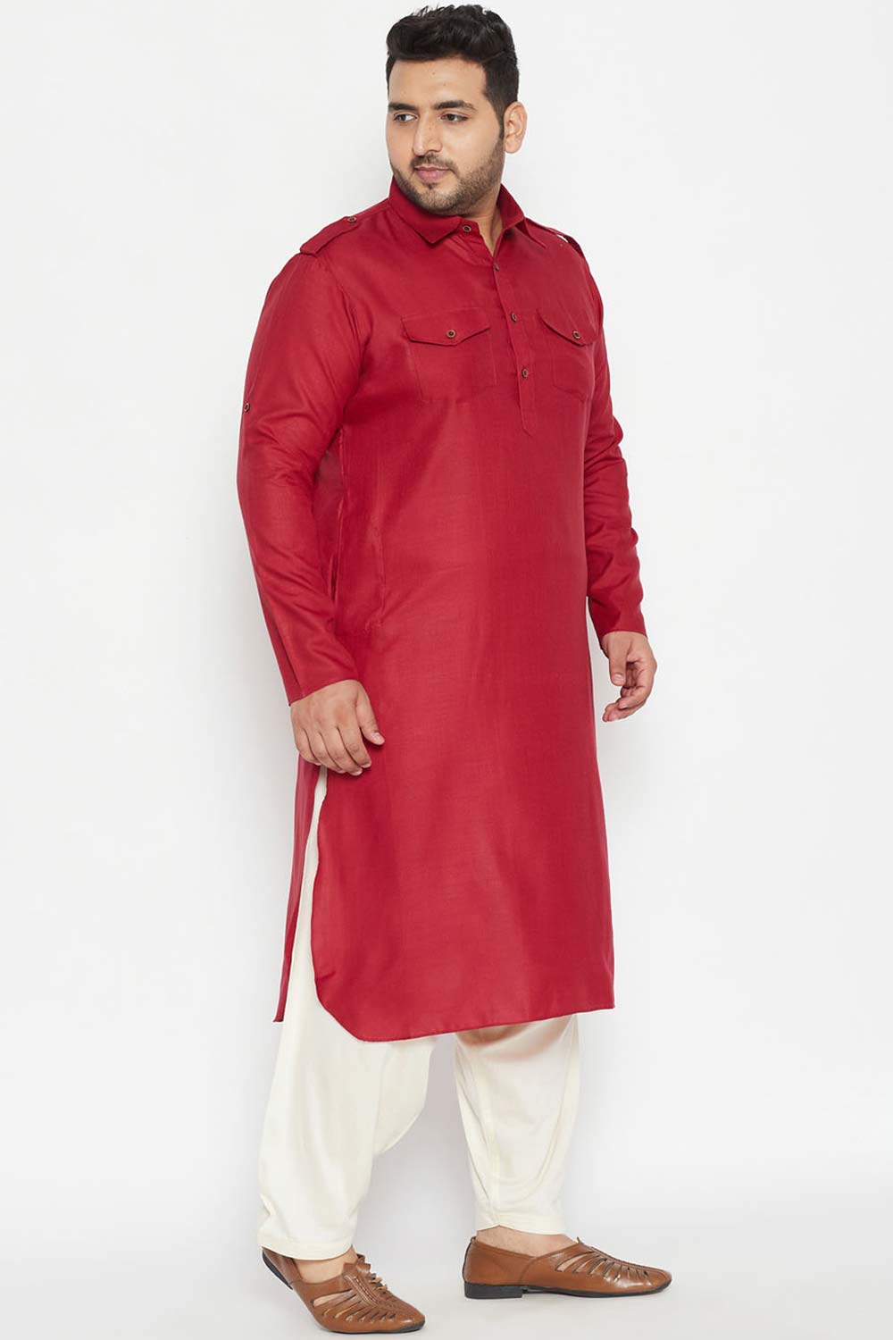 Buy Men's Cotton Blend Solid Kurta Set in Maroon - Side