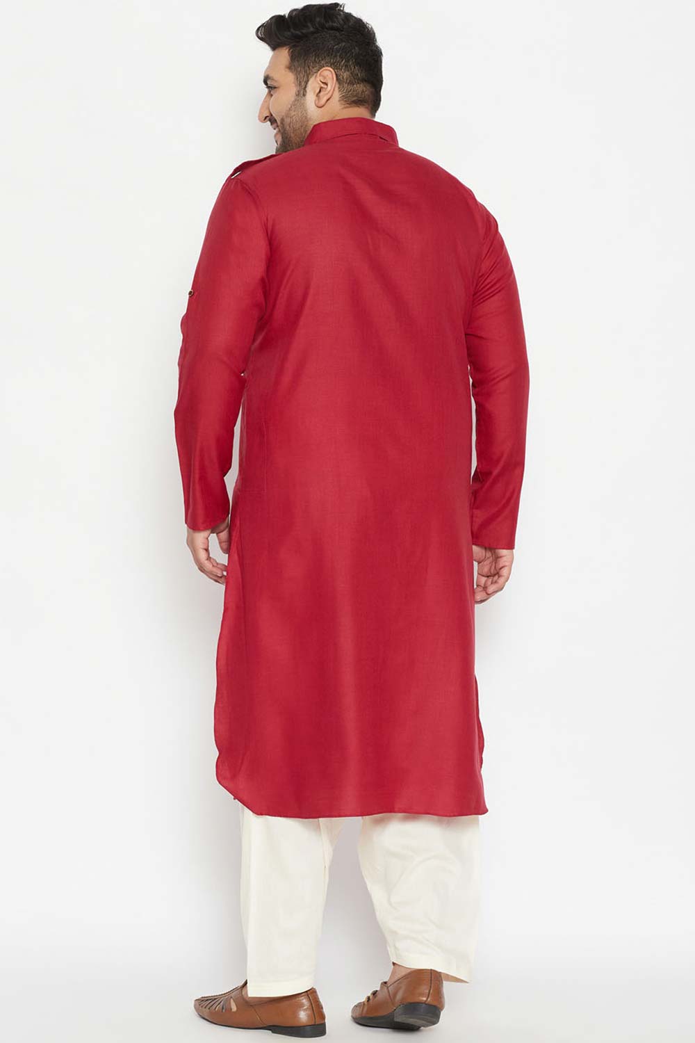 Buy Men's Cotton Blend Solid Kurta Set in Maroon - Back