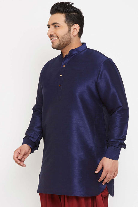 Buy Men's Silk Blend Solid Kurta in Navy Blue - Side