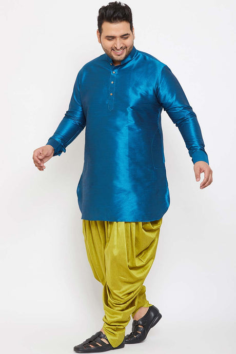 Buy Men's Silk Blend Solid Kurta Set in Turquoise - Side