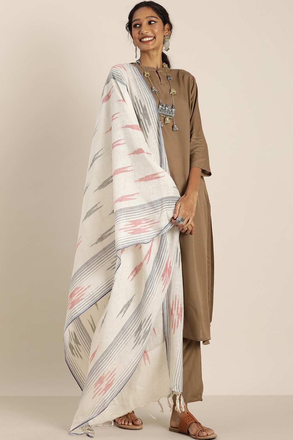 White Silk Blend Bhagalpuri Ikat Causal Dupatta