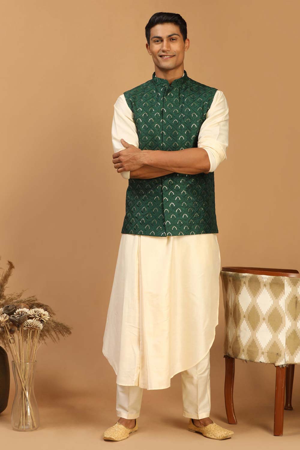 Buy Men's Cream And Green Cotton Blend Sequin And Thread Emboridery Kurta Pajama Jacket Set Online