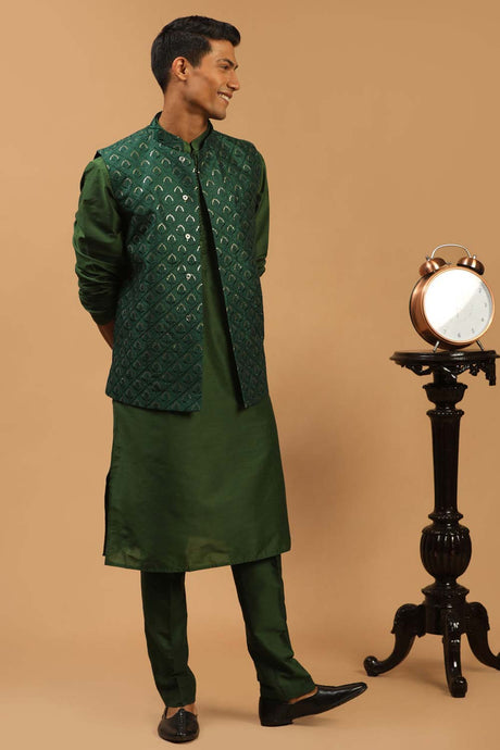 Buy Men's Green Silk Blend Sequin And Thread Emboridery Kurta Pajama Jacket Set Online - Back