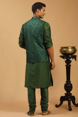 Buy Men's Green Silk Blend Sequin And Thread Emboridery Kurta Pajama Jacket Set Online - Front