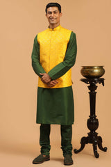 Buy Men's Green Silk Blend Sequin Emboridery Kurta Pajama Jacket Set Online