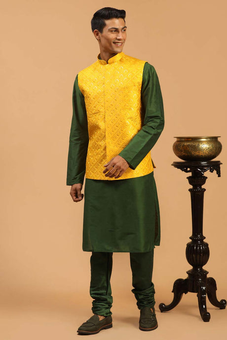 Buy Men's Green Silk Blend Sequin Emboridery Kurta Pajama Jacket Set Online - Back