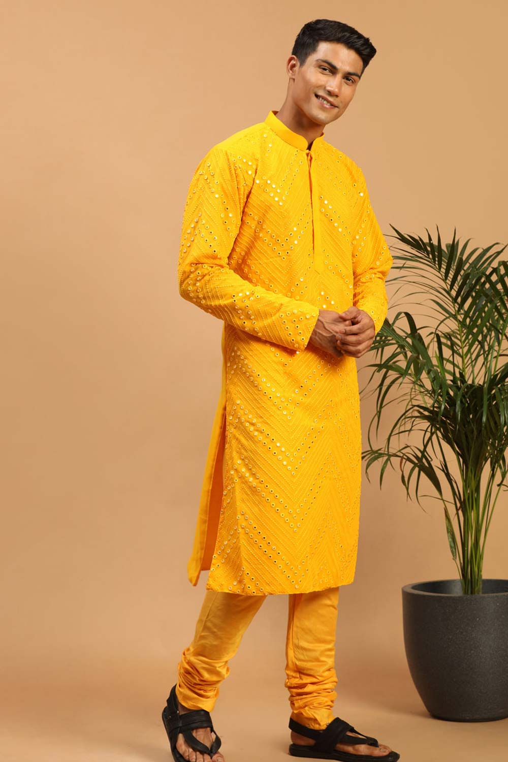 Buy Men's Yellow Georgette Mirror Work Embroidered Long Kurta Online - Zoom In