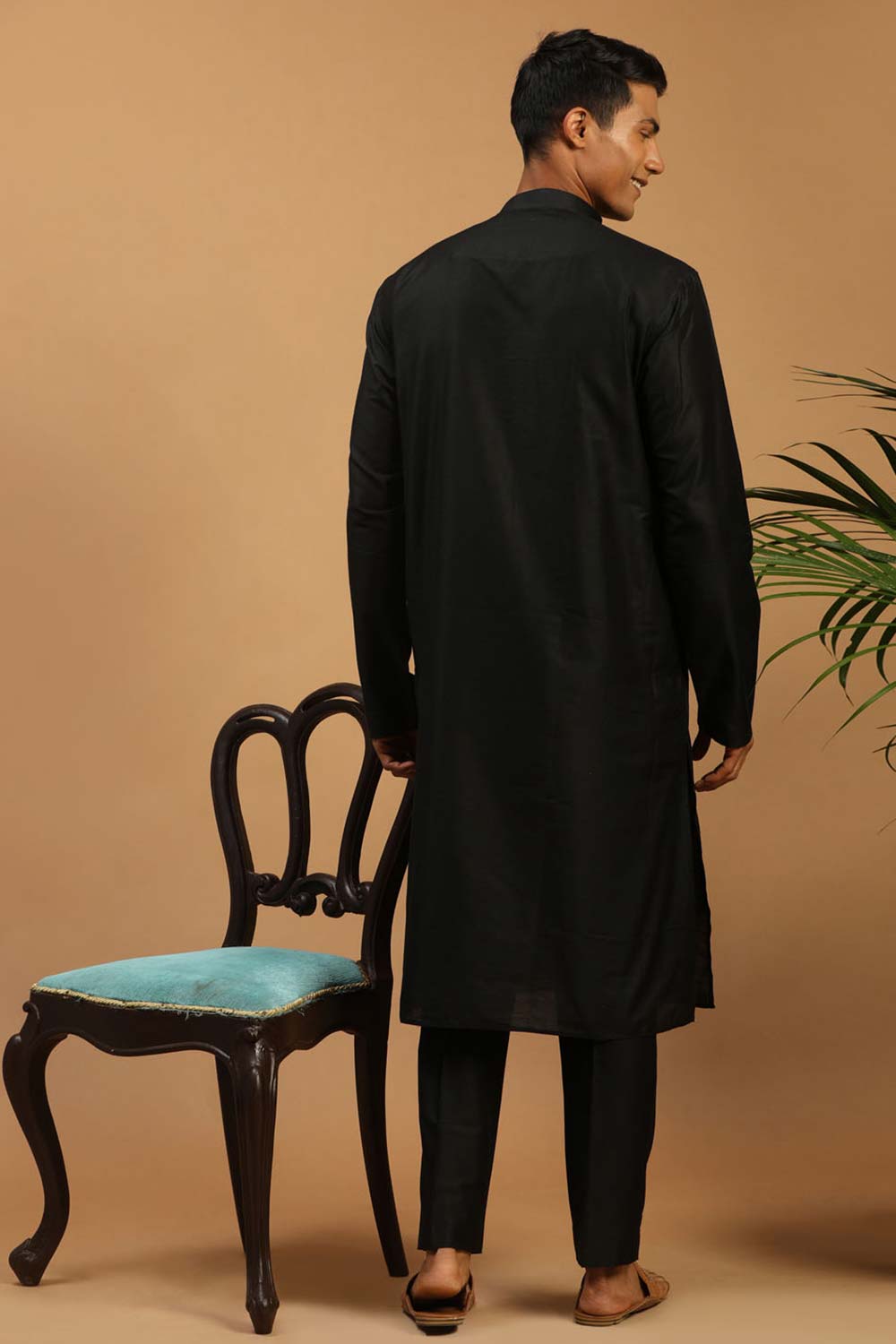 Buy Men's Black Viscose Solid Kurta Pajama Jacket Set Online - Front