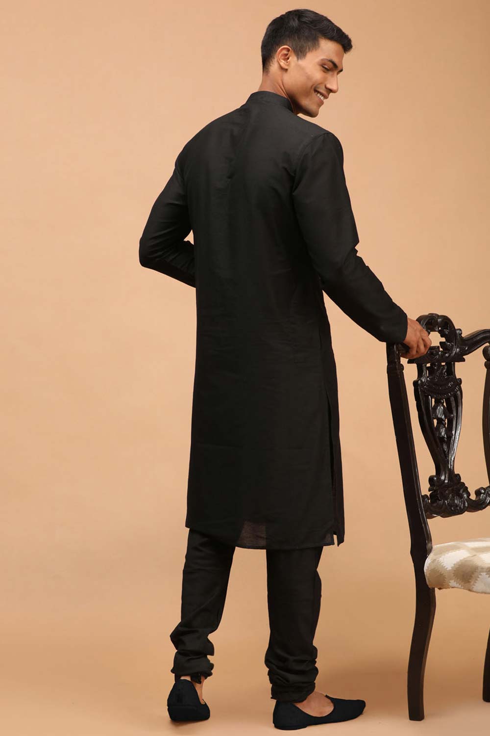 Buy Men's Black Viscose Solid Kurta Pajama Jacket Set Online - Front