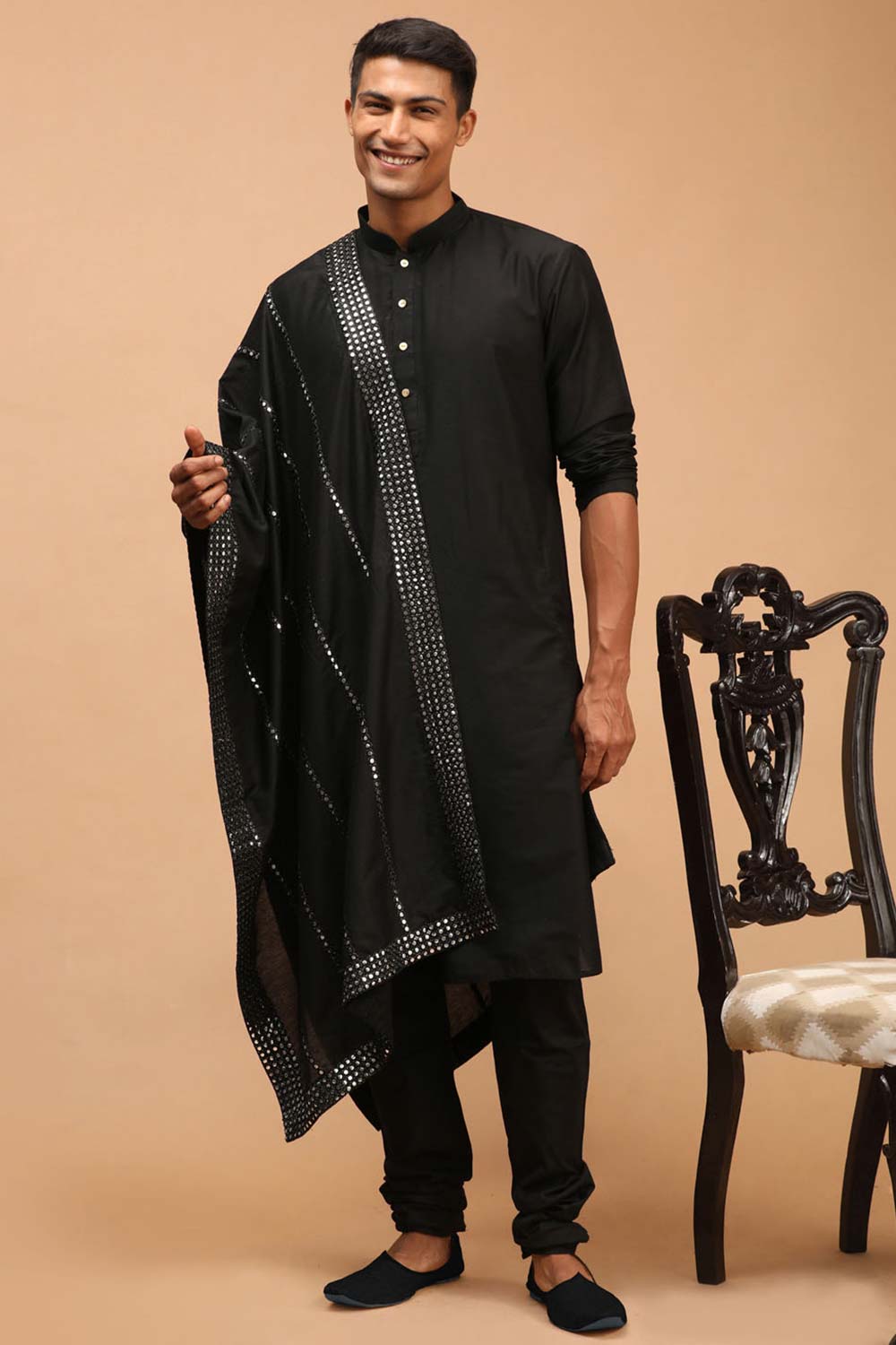 Buy Men's Black Viscose Mirror Work Embroidered Kurta Pajama Jacket Set With Dupatta Online