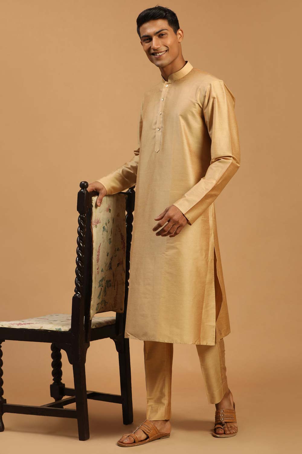 Buy Men's Rose Gold And Maroon Viscose Mirror Work Embroidered Kurta Pajama Jacket Set With Dupatta Online - Back