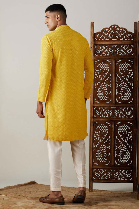 Men's Yellow Georgette Kurta & Pyjama