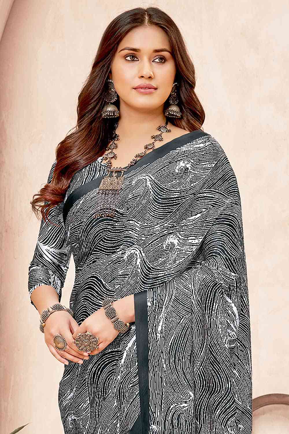 Buy Black Crepe Abstract Print Saree Online - Zoom In