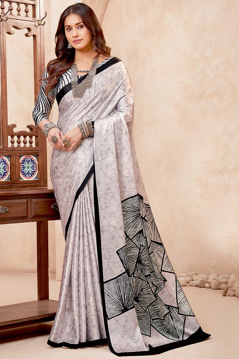 Buy White Crepe Abstract Print Saree Online