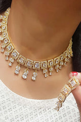 White American Diamond High End Designer Necklace And Earring Set