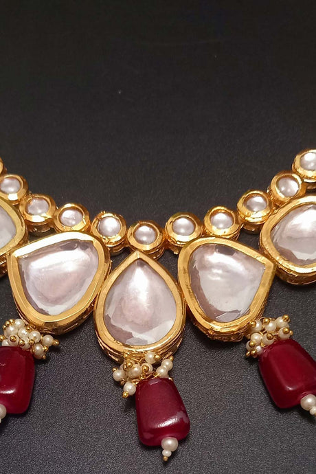 Red Brass Shine Gold Plated Kundan Necklace Set