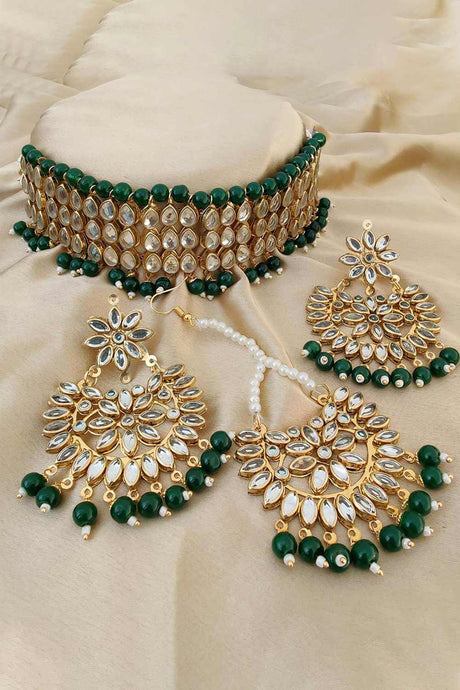 Buy Women's Copper Chokar Necklace Set in Green Online