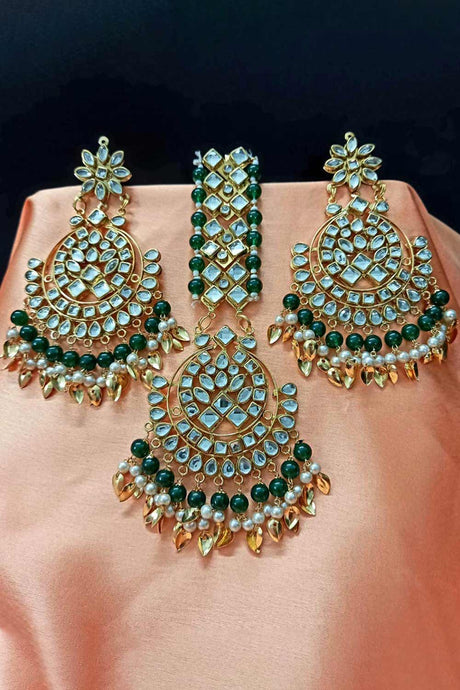Buy Women's Copper Earring and Maang Tikka Set in Green Online