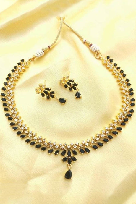 Buy Women's Brass Chokar Necklace Set in Black Online